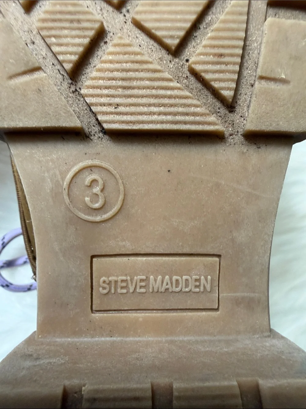 Steve Madden Brown Lace-Up Ankle Boots with Lavender Laces